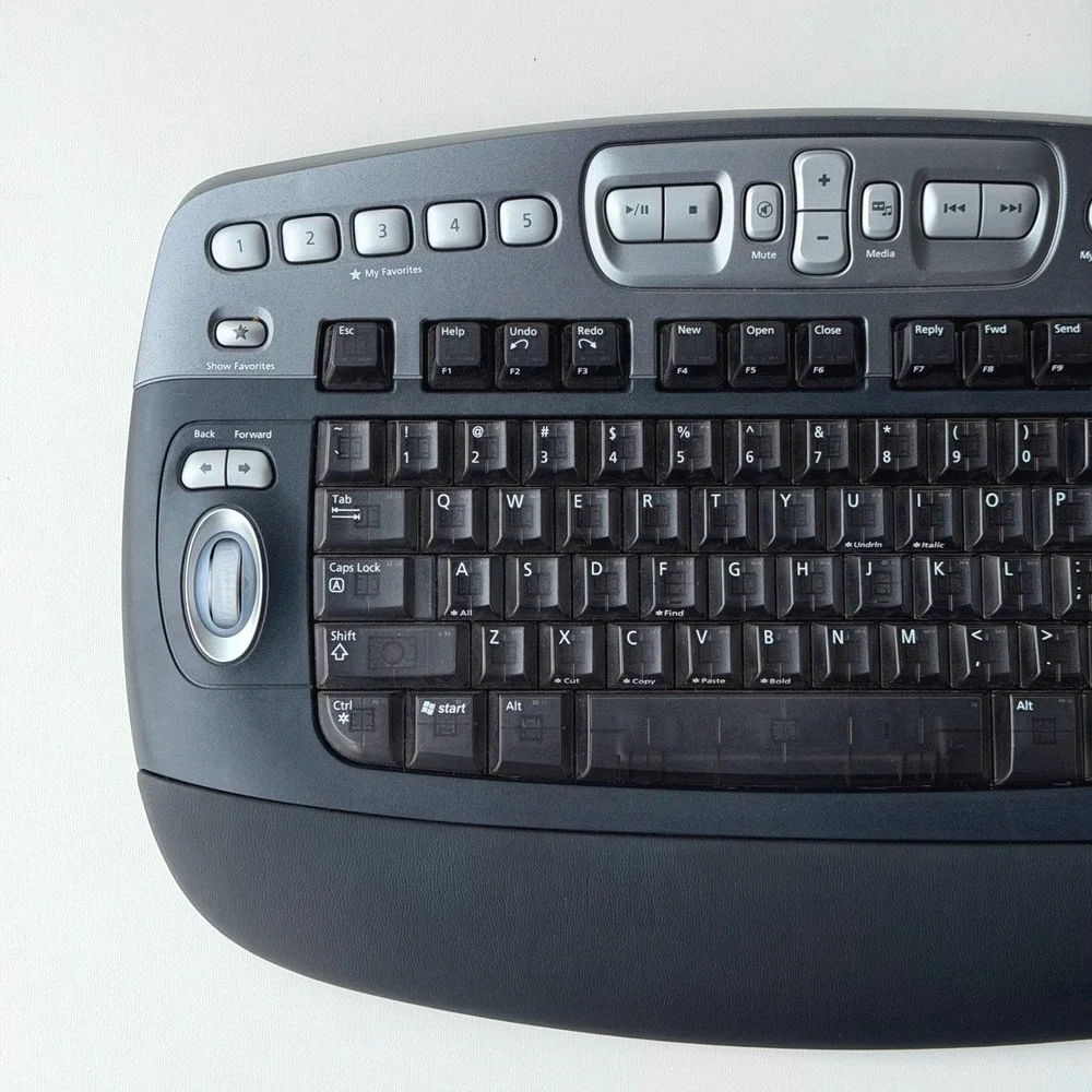Microsoft Wireless Desktop Elite Ergonomic Keyboard Model 1011 *Missing Dongle*